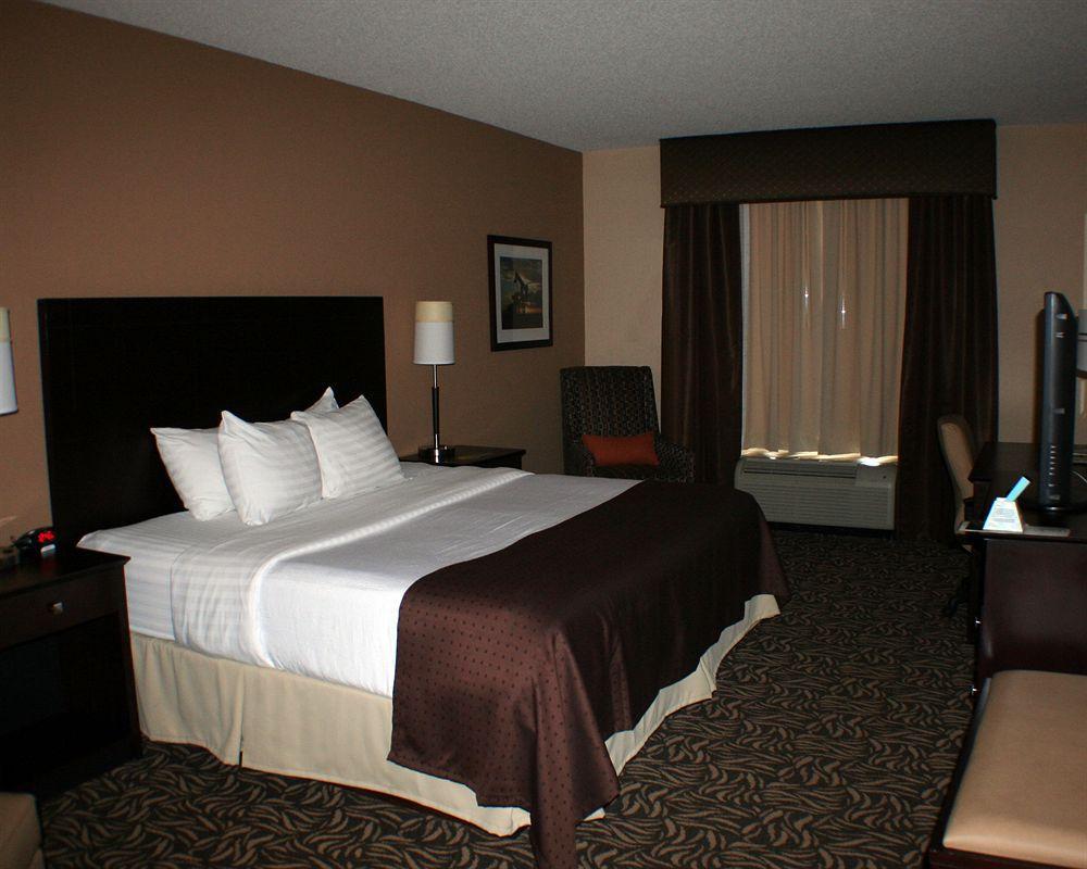 Holiday Inn Ardmore By Ihg Bagian luar foto