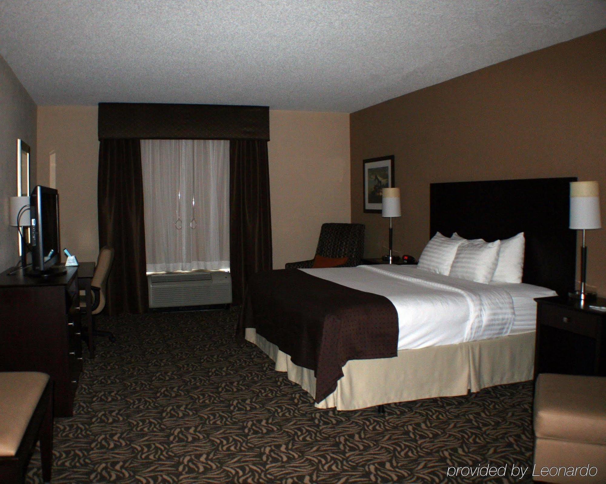 Holiday Inn Ardmore By Ihg Bagian luar foto
